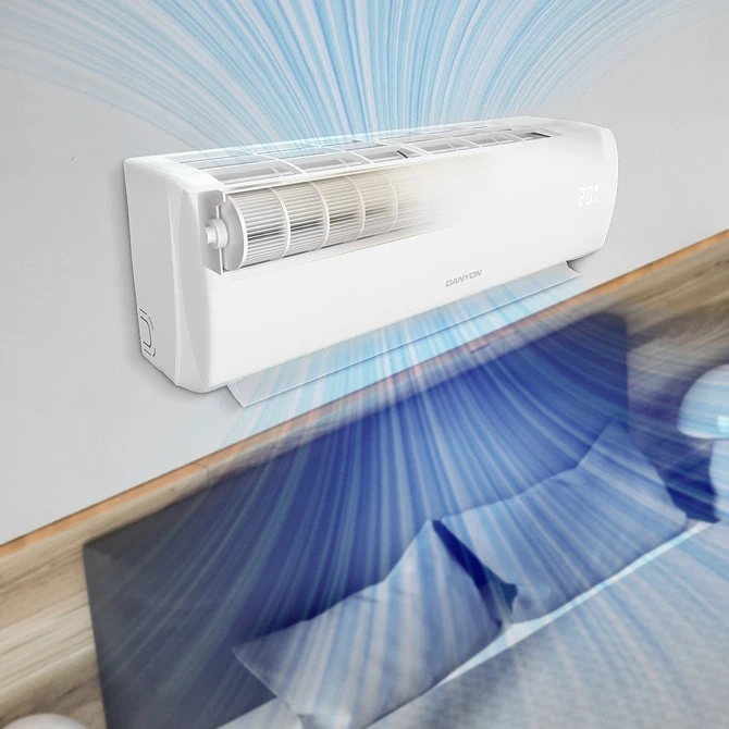 Klimaanlage mit blauer Luft im Schlafzimmer